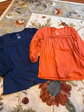 St. John's Bay Women Long-Sleeve Peasant Tops - Navy & Orange Bundke Size Small